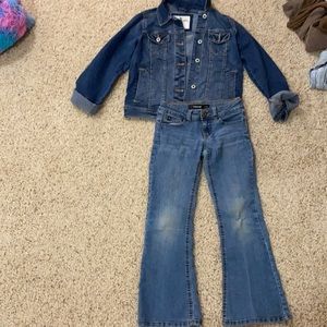 Jordache flare jeans with abercrombie denim jacket